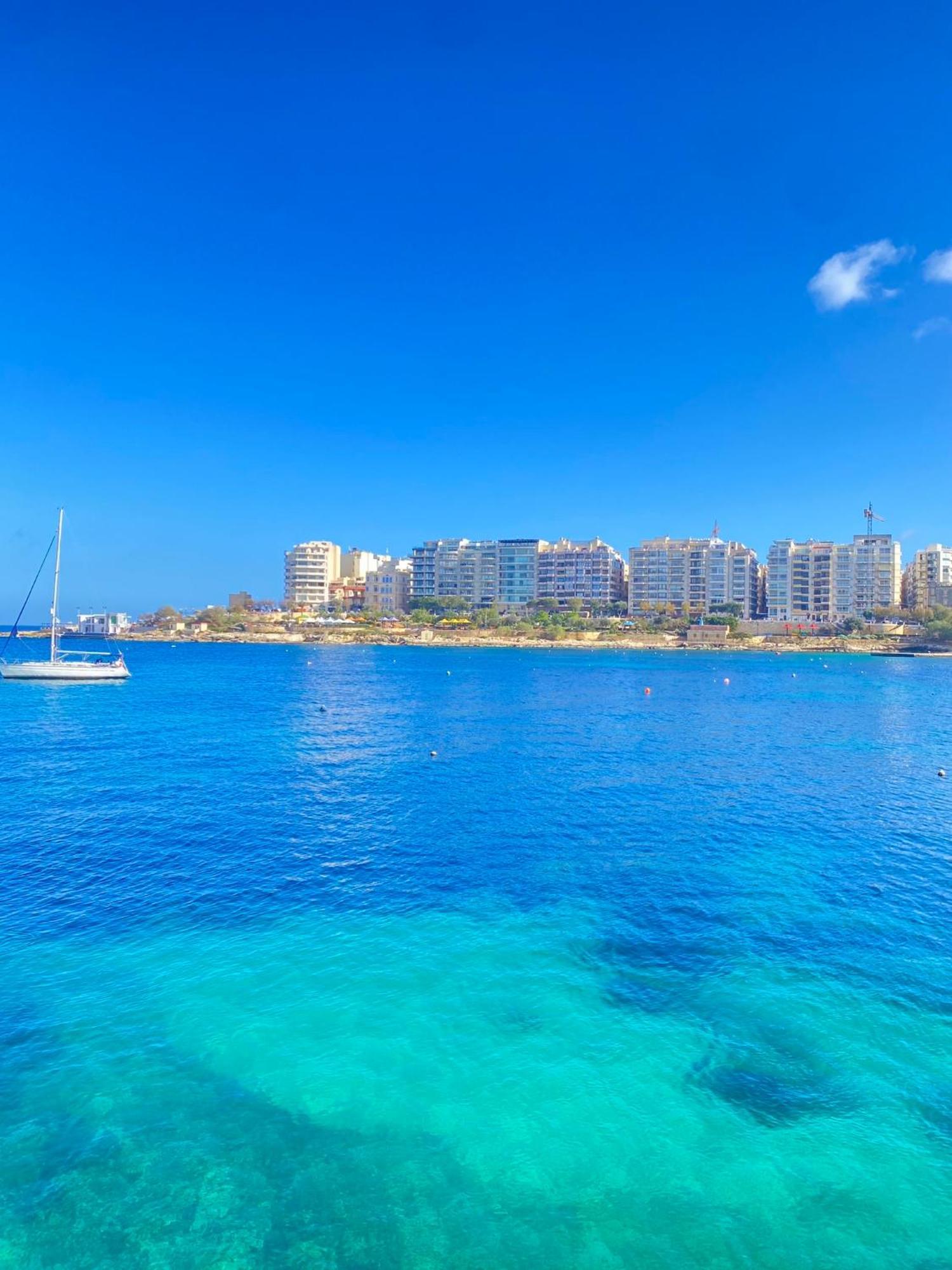 Tigne Sliema Three Bedrooms Apartment Exterior photo