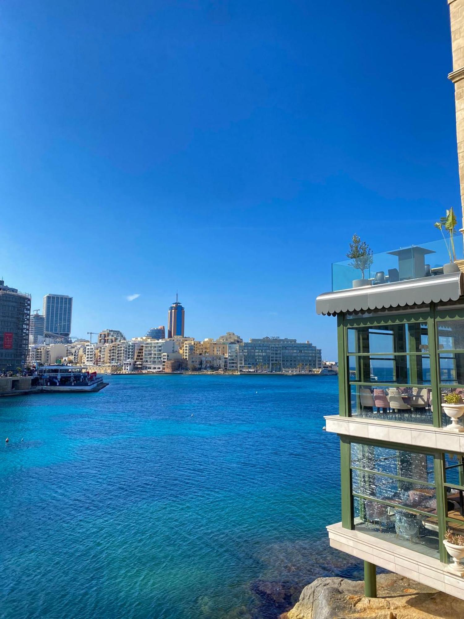 Tigne Sliema Three Bedrooms Apartment Exterior photo